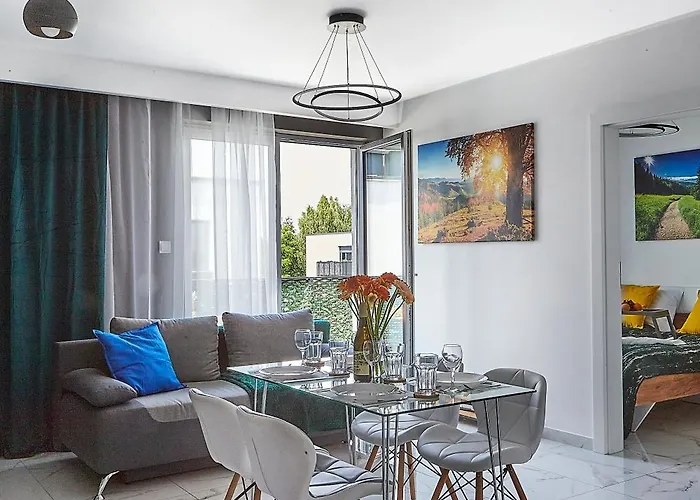 - Parking&balcony - By Rentujemy דירה *